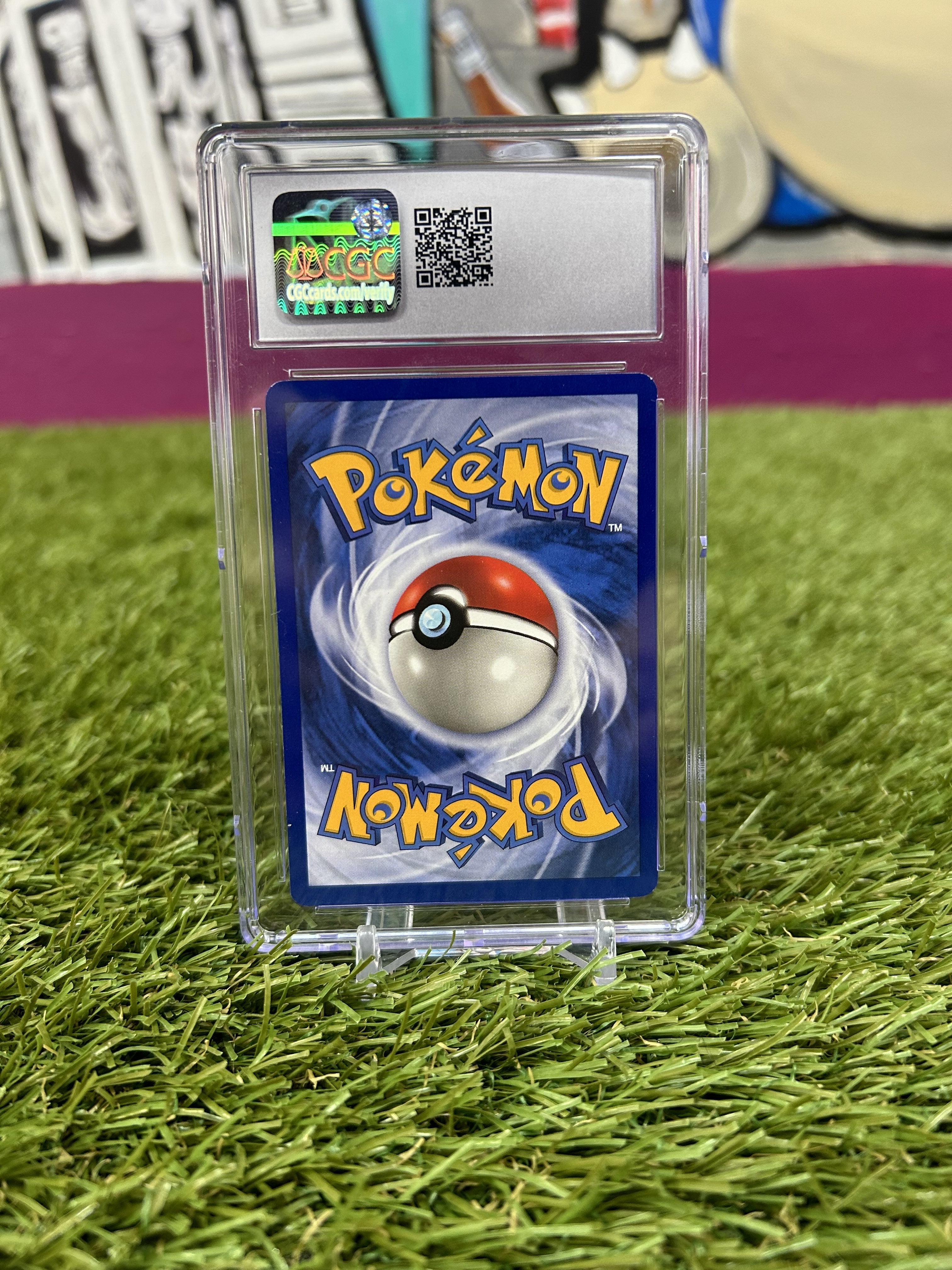 Omanyte [1st Edition] #52 Pokemon Fossil CGC 10